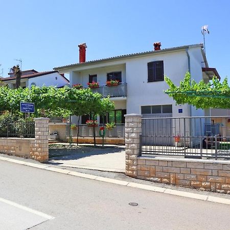 Apartamento Apartman Slavko Tar-Vabriga Exterior foto