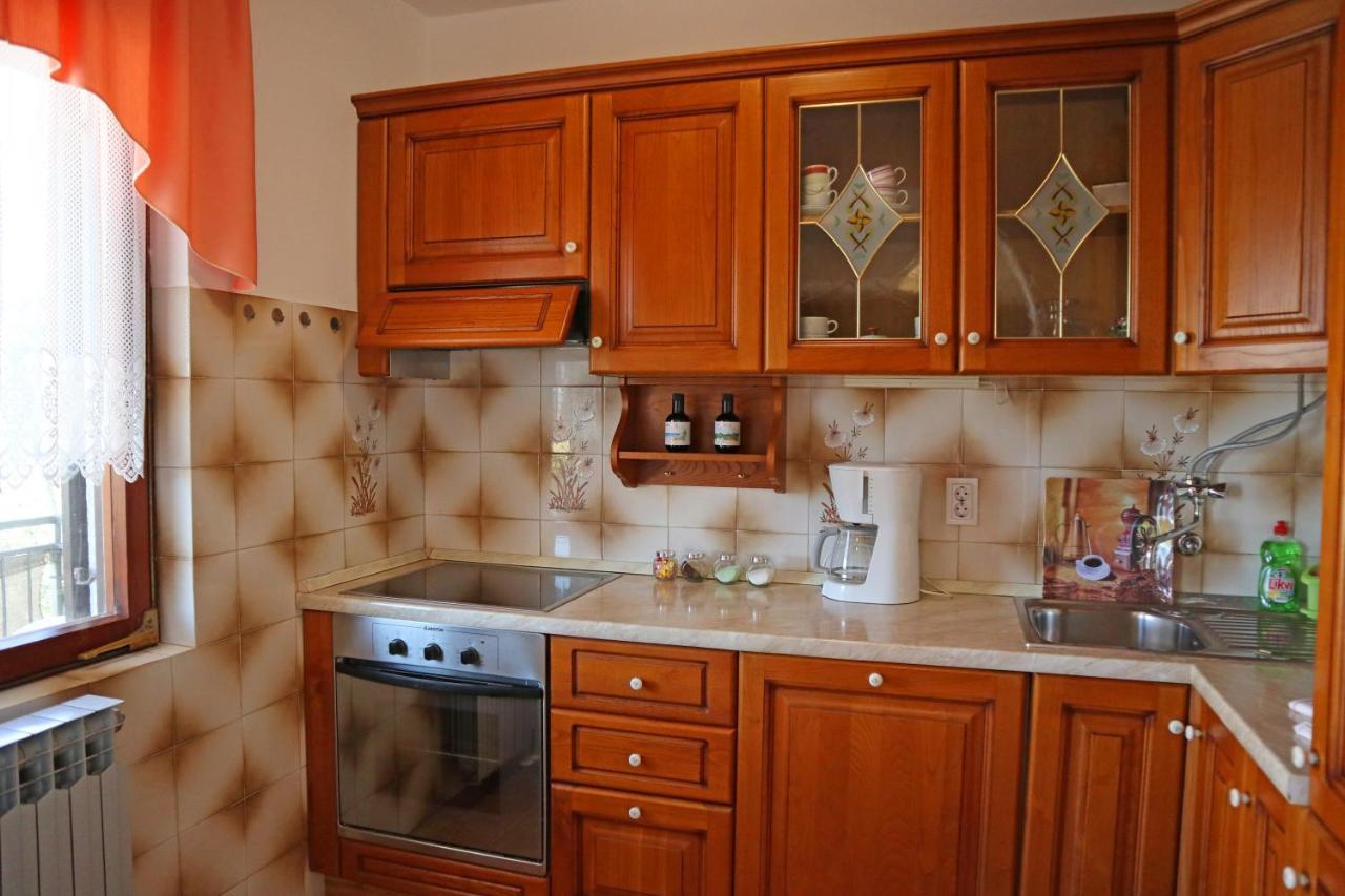 Apartamento Apartman Slavko Tar-Vabriga Exterior foto